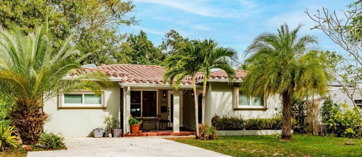 Bnb Hyperion - Updated 1B1B Hideaway - Sleeps 3 Hollywood Exterior photo
