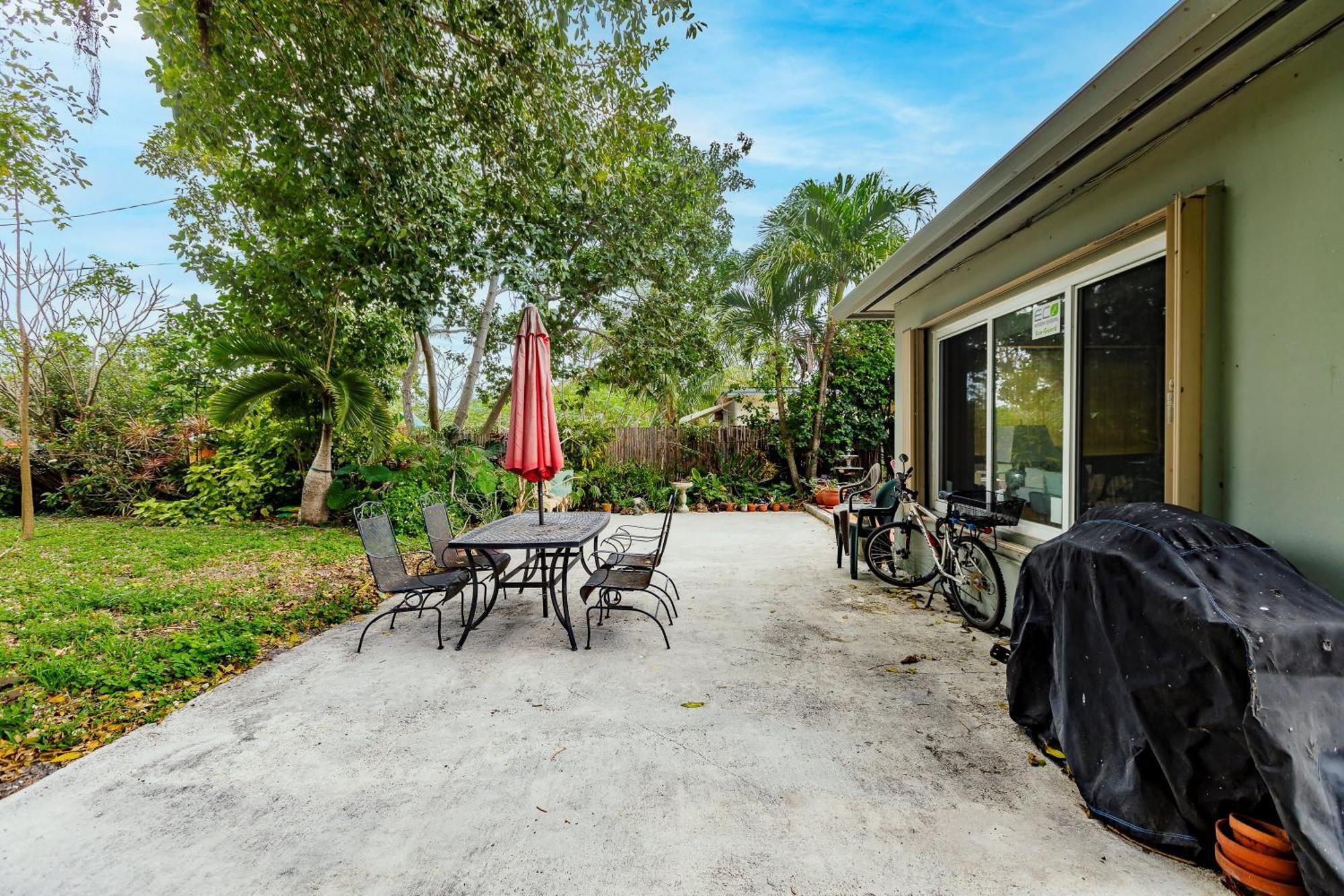 Bnb Hyperion - Updated 1B1B Hideaway - Sleeps 3 Hollywood Exterior photo